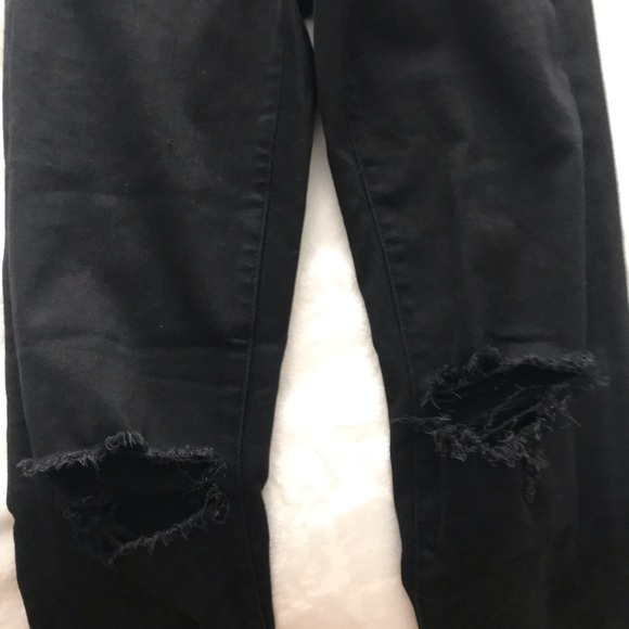 AEO Black Jeans with Knee Rips - Picture 8 of 9